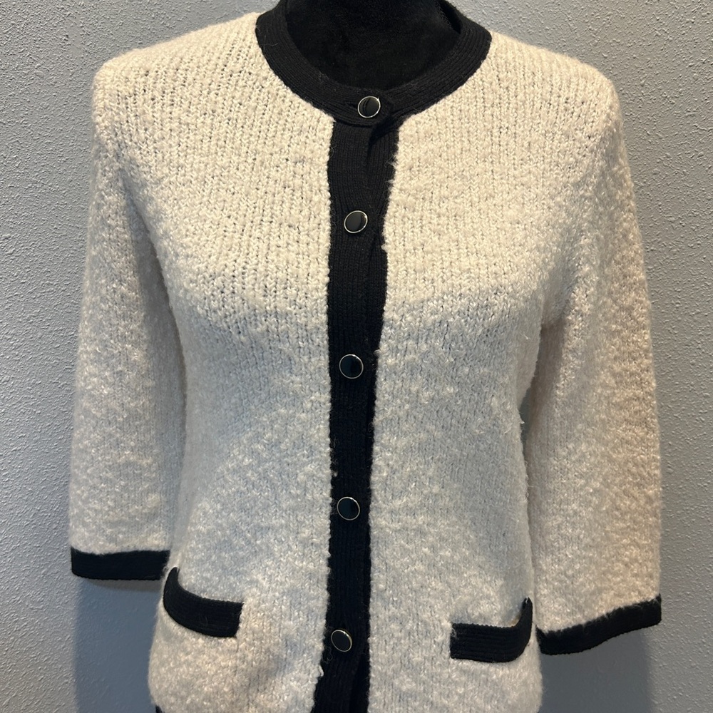 Banana Republic Cream and Black Cardigan Sweater